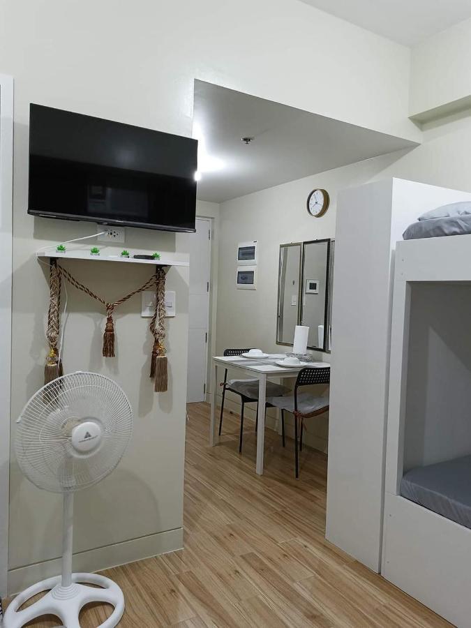 Budget Accommodation Holland Park Condominium Southwoods Binan Laguna Jalang Екстериор снимка