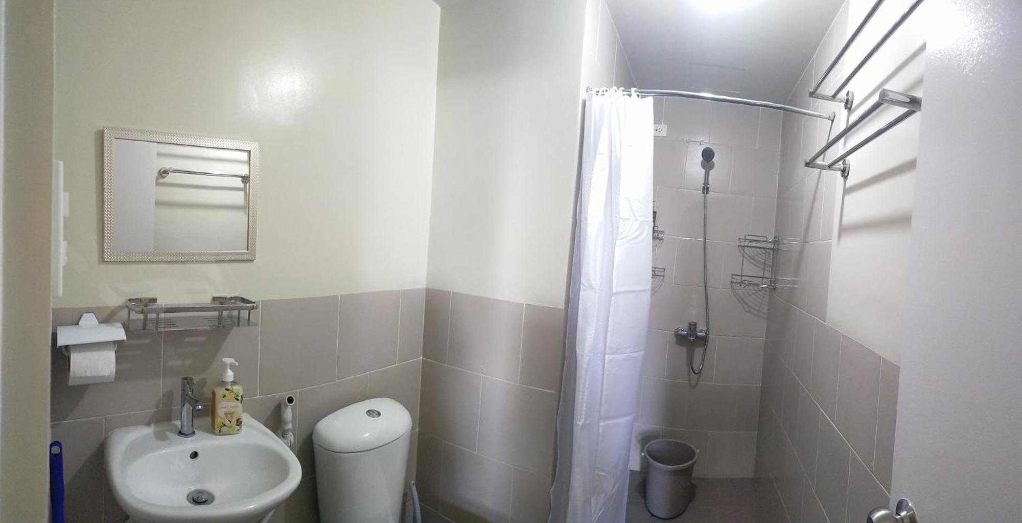 Budget Accommodation Holland Park Condominium Southwoods Binan Laguna Jalang Екстериор снимка